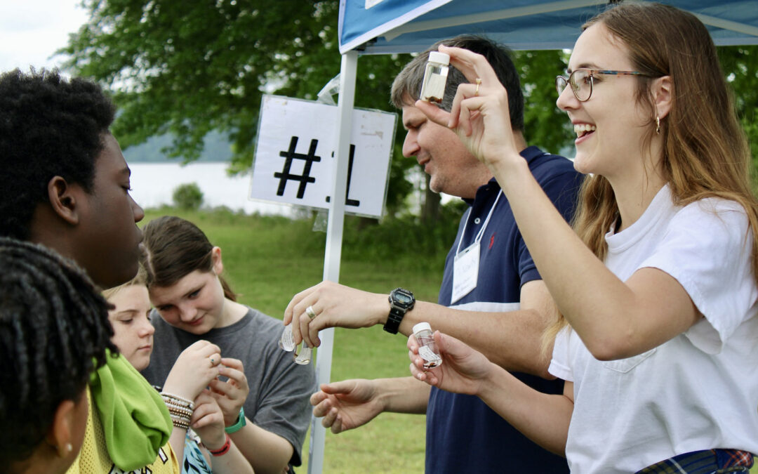 AUWRC Teaches Youth About Water Quality